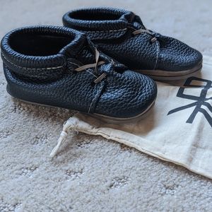 Freshly Picked Oxford Mini Soles